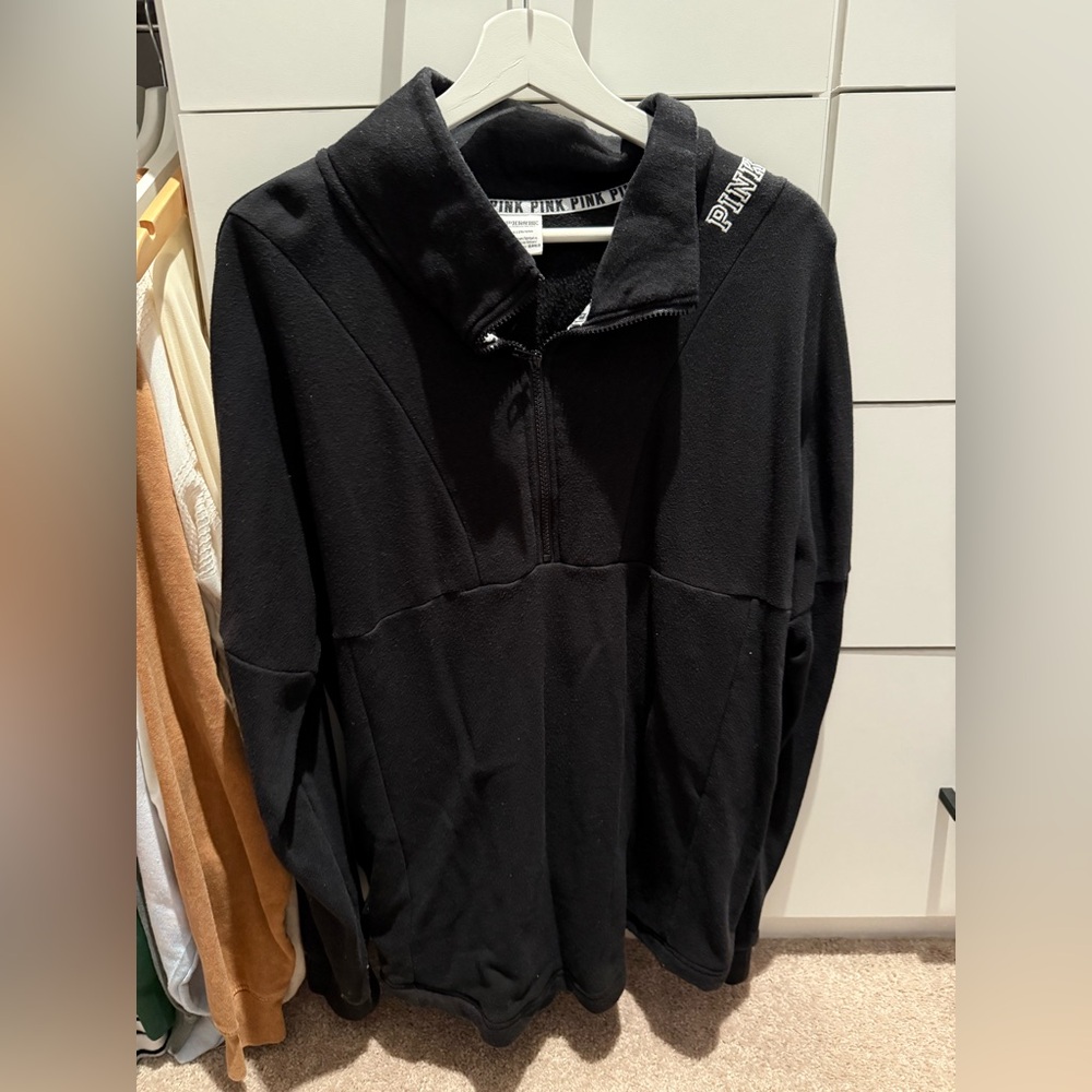 PINK Black Sweatshirt